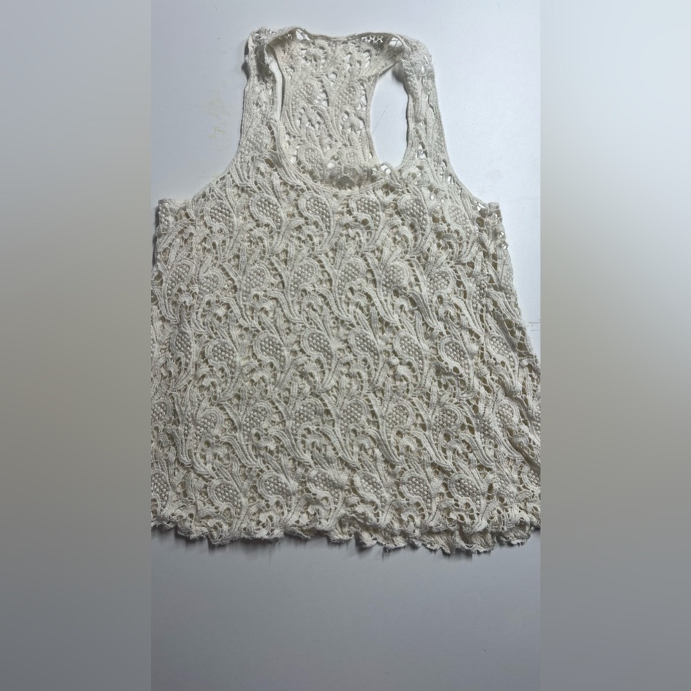 Race back off white crochet top XS
